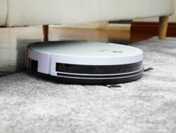 Revolutionize Cleaning: Discover the ultimate 3-in-1 vacuum robot at Kowon
